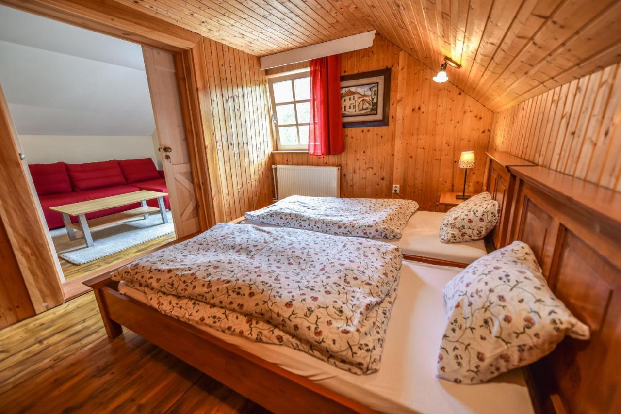 Vila Maria Hotel Barlangliget Kültér fotó